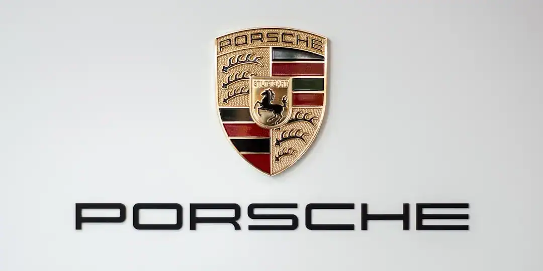 Luxury Car Heraldry: A Comprehensive Guide to the Top 10 Global Luxury Car Brand Logos and Their Meanings in 2025